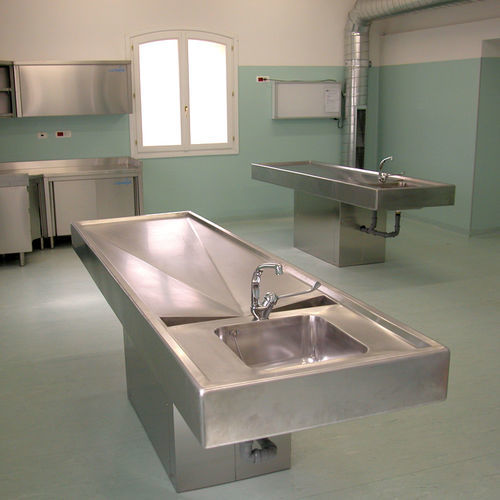 Sala de autopsia para centro sanitario - comfit s.r.l - llaves en mano