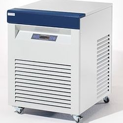 Enfriador de laboratorio compacto - 010-A-RB400 - Van der Heijden Labortechnik GmbH - de circulación / móvil / refrigerado por aire