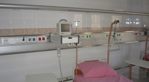 Iluminación de pared - UBS 222 series - PME - de techo / de hospital