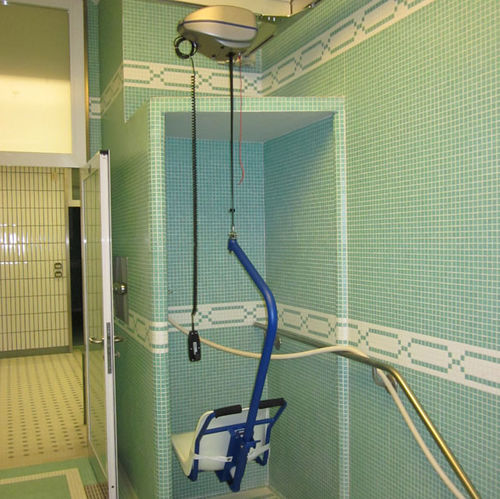 Elevador de pacientes con batería - DiGi Project - de techo / elevadora / de acero inoxidable