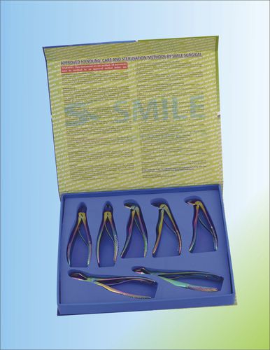 Fórceps de extracción dental pediátrico - SSI 786-246-1 - Smile Surgical Ireland Limited - para premolares / para raíz dental / para incisivos superiores