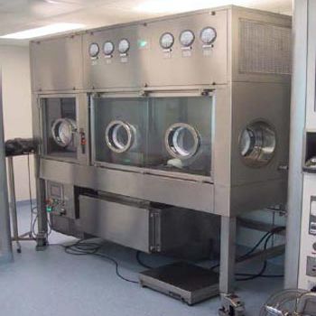 Aislador para ingredientes farmacéuticos activos - Lesatec - clase ISO 5 / de pie / de presión negativa