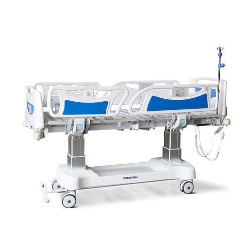 Cama de hospital - YA-D7-2 - Zhangjiagang Medi Medical Equipment - eléctrica / Trendelenburg / con sistema de bloqueo de las ruedas