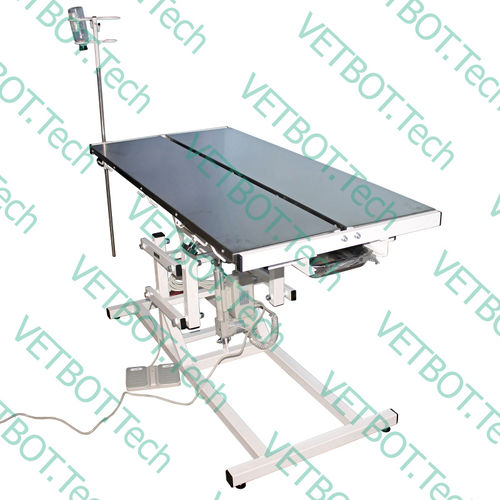 Mesa de operaciones veterinarias eléctrica - 79 - Vetbot - para animales grandes / para animales de compañía / con altura regulable