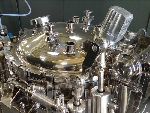 Reactor de depósito agitado -  GMP - Inoxtorres SL - para la industria farmacéutica / totalmente automatizado / de mezcla