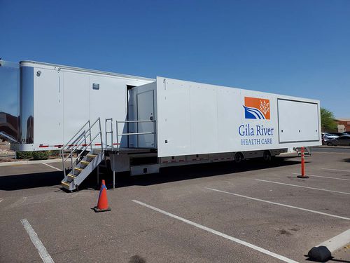 Unidad móvil hospitalaria para cuidados intensivos - (53′)(16M) - Mobile Healthcare Facilities - de detección de la COVID-19 / camión