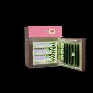 Cámara climática - EGCHS 190 - Equitec - de temperatura / de humedad / de laboratorio
