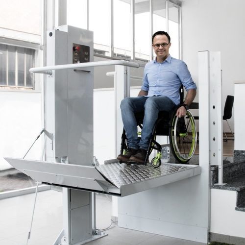 Plataforma elevadora para silla de ruedas - DomoStep - LiftingItalia - AreaLift - de suelo