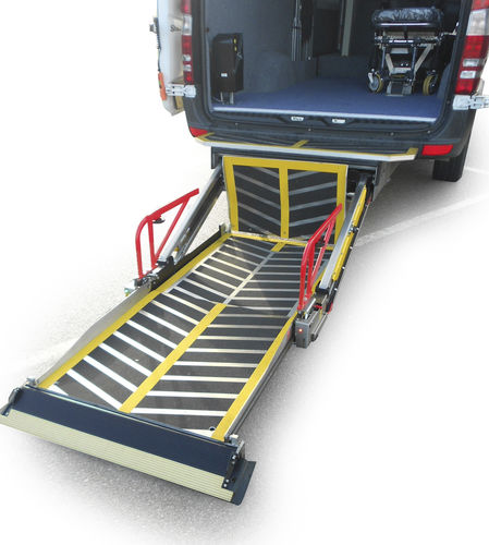 Plataforma elevadora para camilla - Access™ Stretcher Cassette - Mobility Networks - montada en vehículo