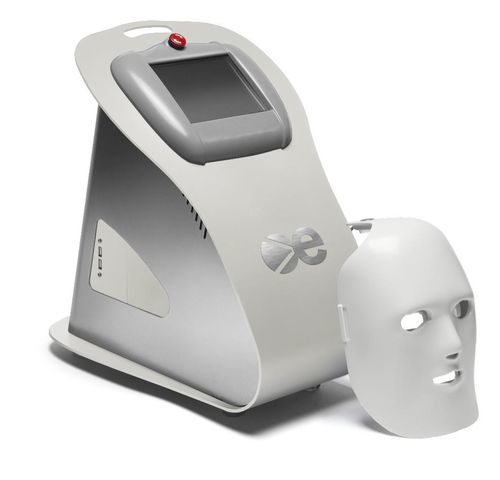 Lámpara de fototerapia estética - young again® - Hall 10.2 Stand: S010 T011 - crecimiento del cabello / rejuvenecimiento de la piel / dermatológica