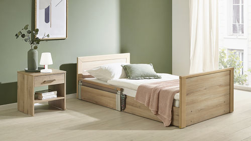 Cama para asistencia domiciliaria - UltraLow - FMB Care - eléctrica / de altura regulable / con ruedas