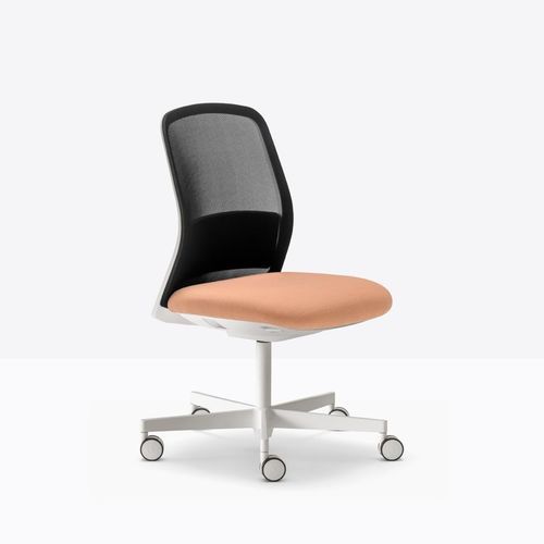 Silla con ruedas - polar - Pedrali - de altura variable / giratoria