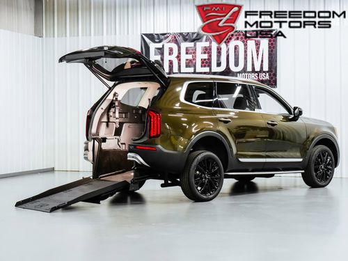 Vehículo para discapacitados VUD - 28519 - Freedom Motors USA - acceso posterior