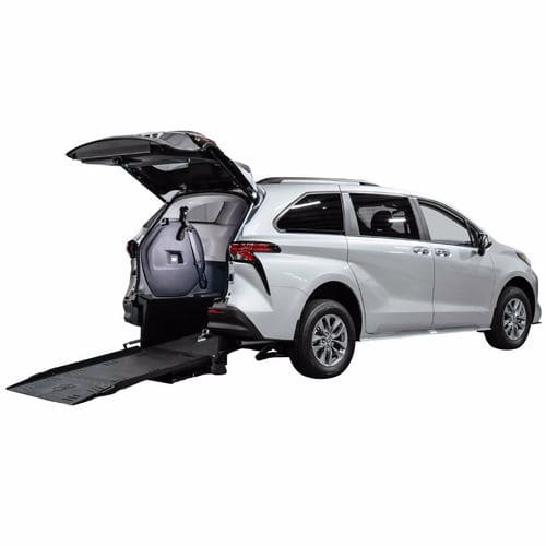 Vehículo para discapacitados monovolumen - 28819 - Freedom Motors USA - gasolina / eléctrico / acceso posterior