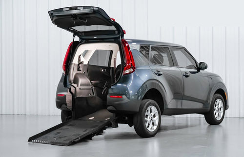 Vehículo para discapacitados VUD - 28571 - Freedom Motors USA - acceso posterior