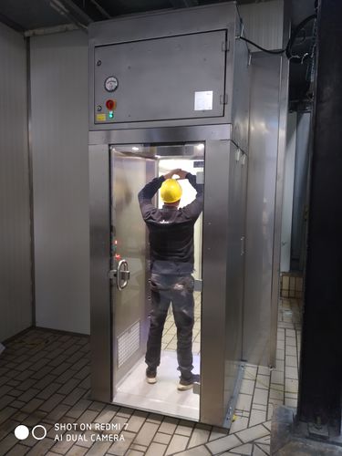 Cabina de desinfección UV - Jeti - cuerpo entero / de seguridad / con lámpara germicida