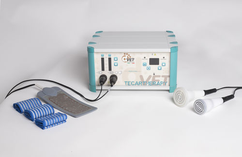 Unidad de tecarterapia veterinaria para animales de compañía - DVET 900 - White Medical & Beauty - de mesa