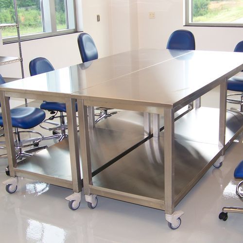 Mesa de trabajo - Mott Manufacturing - de laboratorio / rectangular / móvil