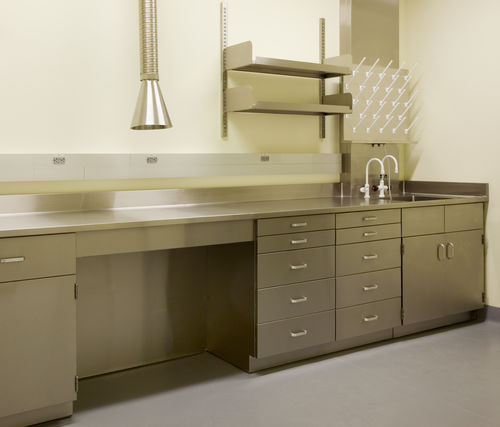 Plataforma de trabajo de laboratorio - Mott Manufacturing - con cajón / de acero inoxidable / a medida