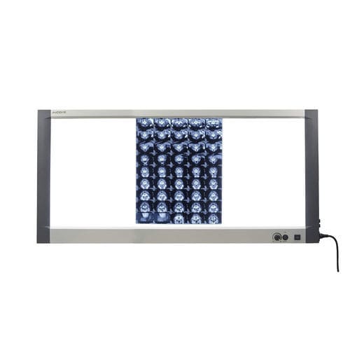 Negatoscopio 3 pantallas - MG-03X - Nanchang Micare Medical Equipment - de luz blanca / con interruptor / para odontología