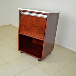 Carro para dispositivos médicos - fortis manufacturing - para cuidados / de aluminio / con puerta