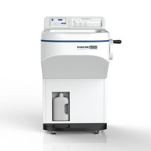 Microtomo criostato rotativo - 6250 - Dakewe (Shenzhen) Medical Equipment Co., Ltd. - semiautomático / de laboratorio / programable