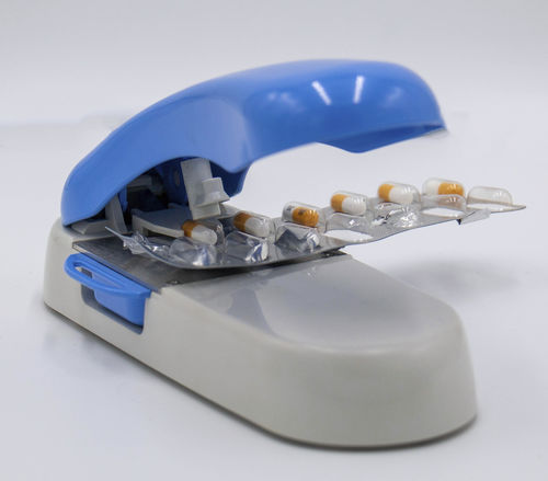 Desblisteadora manual - PERSONAL POPPITT - Pharma Innovations Ltd - para comprimidos / para cápsulas