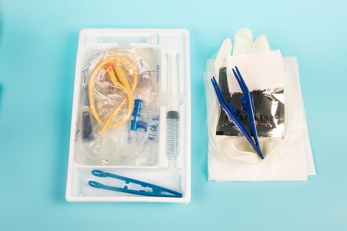 Kit médico de sondeo urinario - Nanchang Kanghua Health Material Co.,Ltd - desechable / con guantes