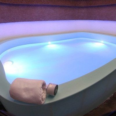 Piscina de aislamiento sensorial sobre suelo - 1 - Openfloat