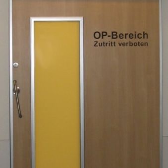 Puerta de protección radiológica - CLEAN K1-A Pb - KOS Spezialtüren GmbH - de hospital / abatible / de aluminio