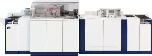 Analizador de bioquímica automático - LABOSPECT 008 AS - Medconn Diagnostics - de pie