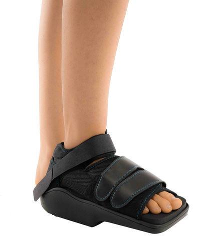 Zapato postoperatorio suela semirrígida - Hallux Valgus Shoe - Beyazgrup Sağlık Ürünleri İmalat San.Ve - para adulto