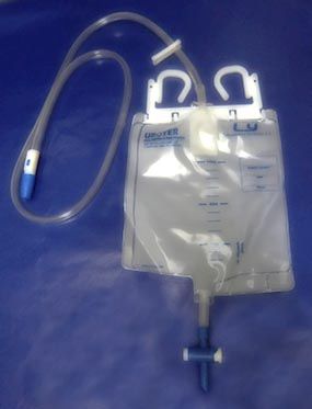 Kit de drenaje urinario - UROYER - Laboratorios Yermedic - pediátrico / graduada / con válvula antireflujo