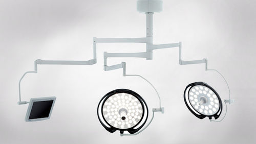 Lámpara cialítica de techo - CL-620 CM - Üzümcü Hospital Equipment - LED / 3 brazos / 96