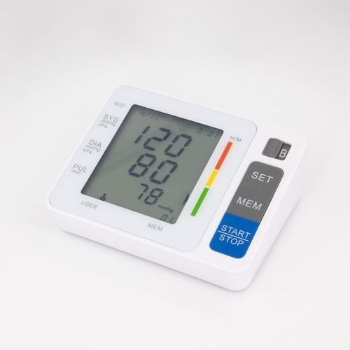 Tensiómetro electrónico automática - C503 - Xnuo International Group - con manguito para adulto / 2 x 60