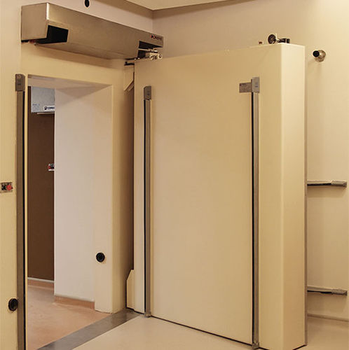 Puerta con blindaje - Woodmans Meditech - para radioterapia / corredera