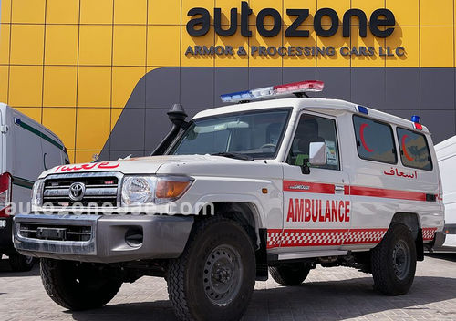 Ambulancia con oxigenoterapia - HZJ78 - AUTO ZONE ARMOR AND PROCESSING CARS L.L.C - 4x4 / diésel / mecánica