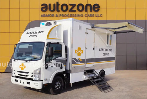 Unidad móvil hospitalaria de cuidados hospitalarios - ISUZU NPR 75 - AUTO ZONE ARMOR AND PROCESSING CARS L.L.C