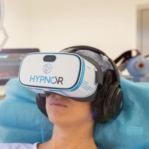 Sala de realidad virtual inmersiva - HYPNOVR SAS - para cirugía / de anestesia / para cuidados dentales
