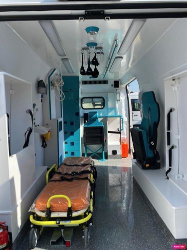 Furgón ambulancia - eos ambulance - con oxigenoterapia