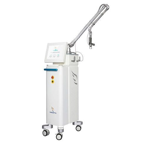 Láser para el rejuvenecimiento vulvovaginal - Guangzhou Huafei Tongda Technology Co., Ltd - CO2 / en carro / milisegundo