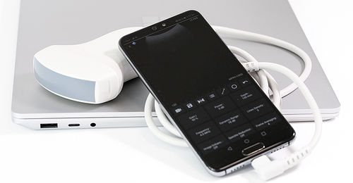 Ecógrafo de mano - MicrUs Pro  - TELEMED - para ecografía polivalente / blanco y negro / Doppler espectral