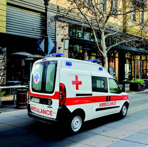 Ambulancia para cuidados intensivos - RN INDUSTRY - furgoneta / tipo A1 / diésel