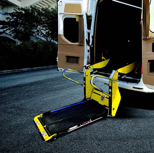 Vehículo para discapacitados autobús - RN INDUSTRY - acceso posterior