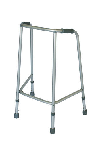 Andador de altura variable - Incline Aluminum Walker - Alfacare