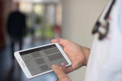 Software para rehabilitación - BlueNight®  - Sleepinnov - de gestión de datos / de control / de tratamiento