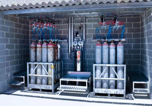 Unidad de distribución y gestión de gases medicinales de oxígeno - Ser.com. srl - automática