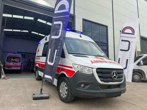Ambulancia para riesgos infecciosos - Mercedes Sprinter  - ICU AUTOMOTIVE IMPORT EXPORT AND CONSULTING. - para ambulancias / de traumatología / de aislamiento