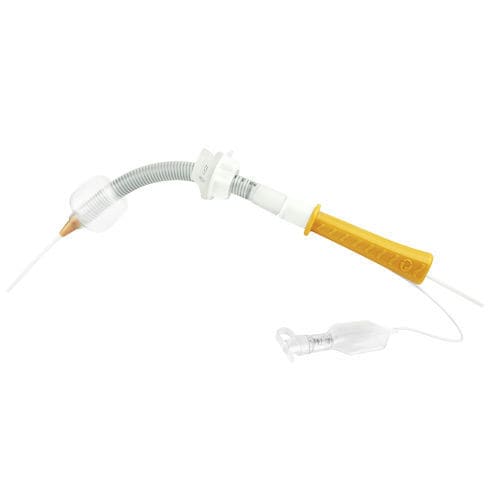 Cánula de traqueotomía - PRIFLEX PercuTrach® - Primed Halberstadt Medizintechnik GmbH - curvada / de PVC
