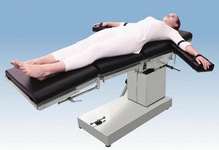 Mesa de operaciones universal - AVI-001 - Avishkhar International - hidráulica / elevadora / basculante